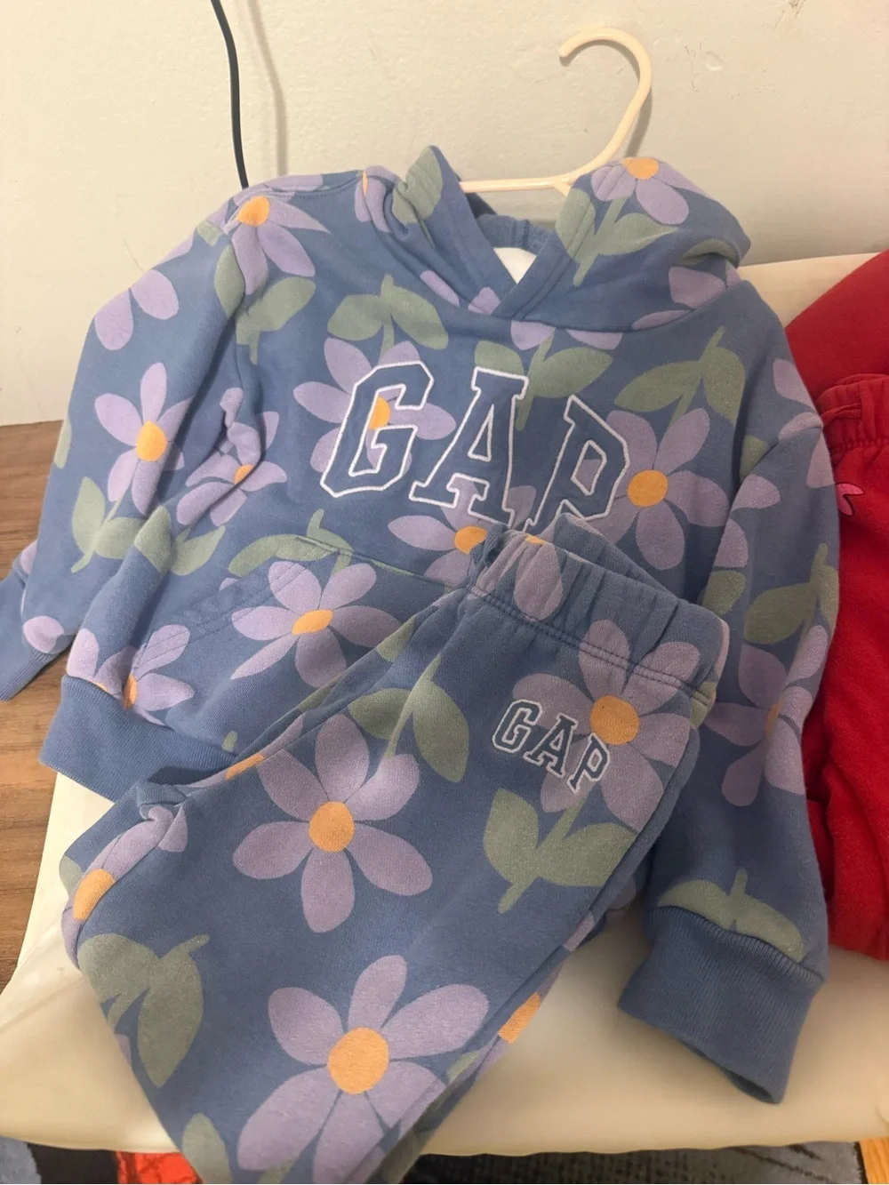 GAP 3T Jogger Sets